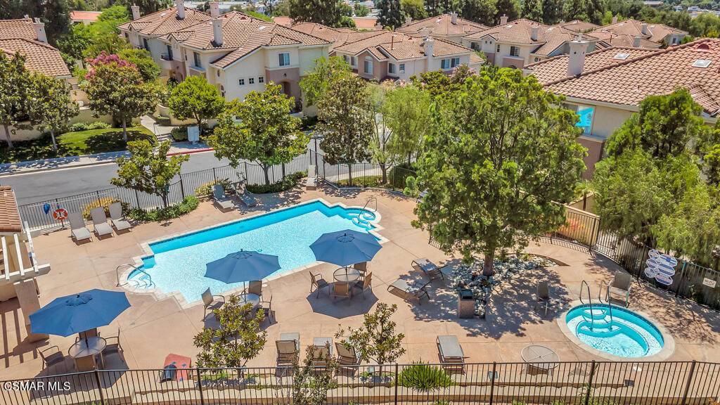 Westlake Village, CA 91362,339 Avenida De Royale