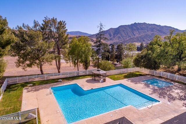 Agoura Hills, CA 91301,28652 Conejo View DR