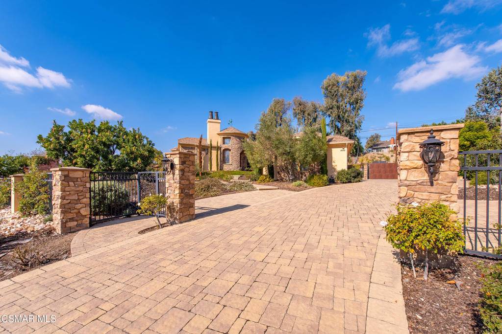 Thousand Oaks, CA 91362,1655 Hauser CIR