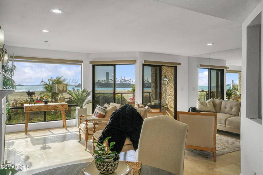 Long Beach, CA 90802,1230 E Ocean BLVD #102