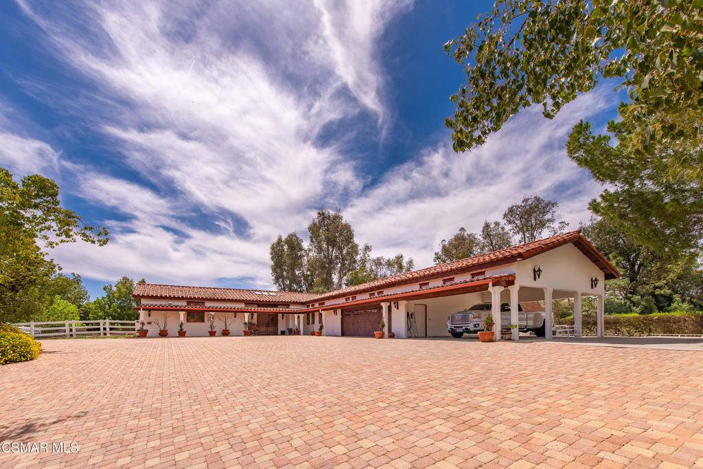 Castaic, CA 91384,30505 Sloan Canyon RD