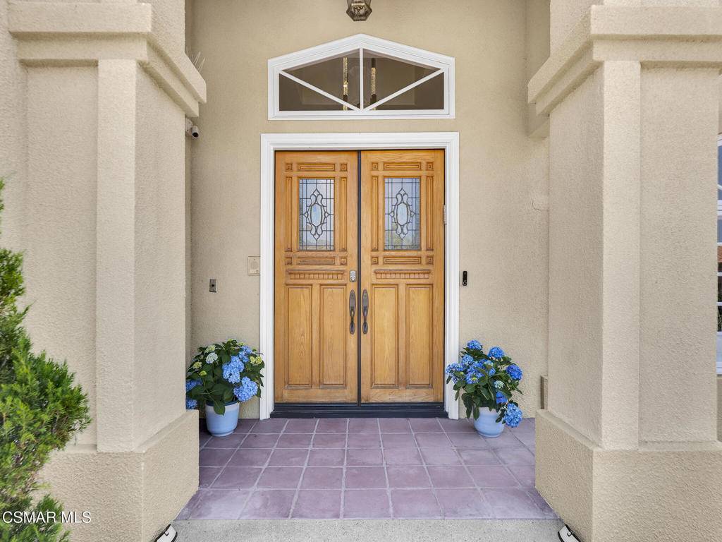 Agoura Hills, CA 91301,29804 Westhaven DR