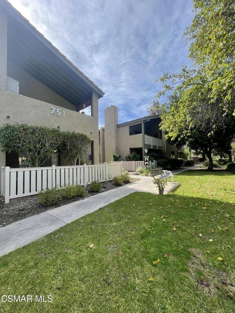 Thousand Oaks, CA 91360,751 Birchpark CIR #101