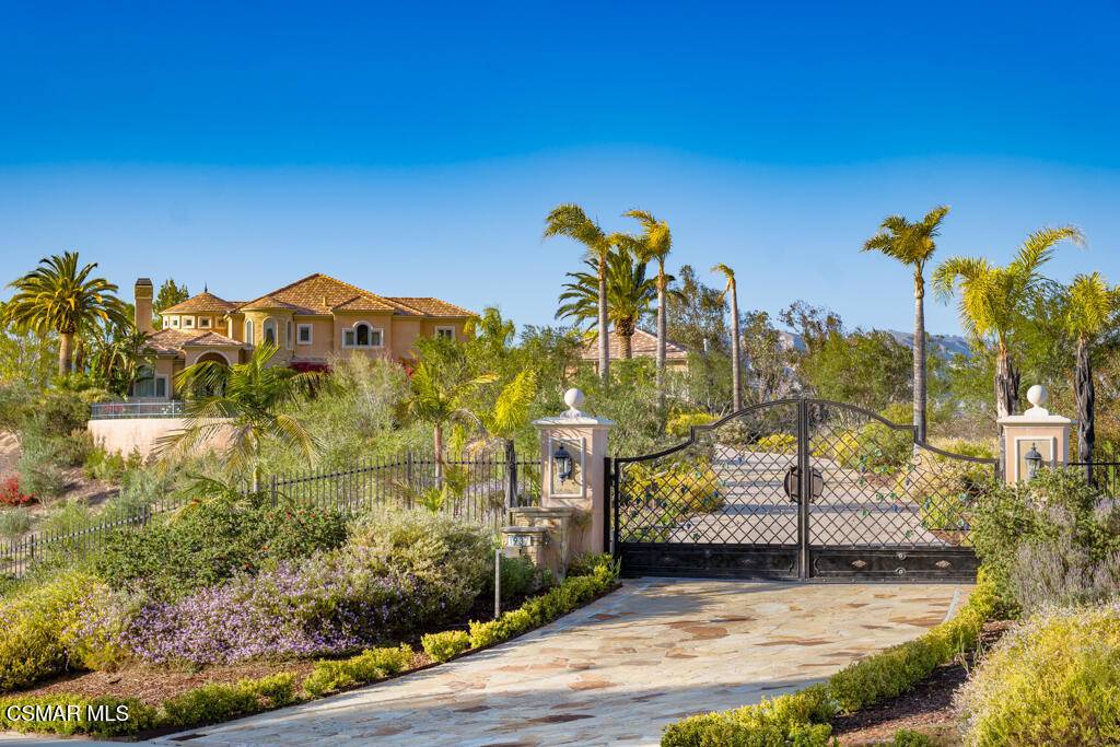 Simi Valley, CA 93065,1937 Arielle LN