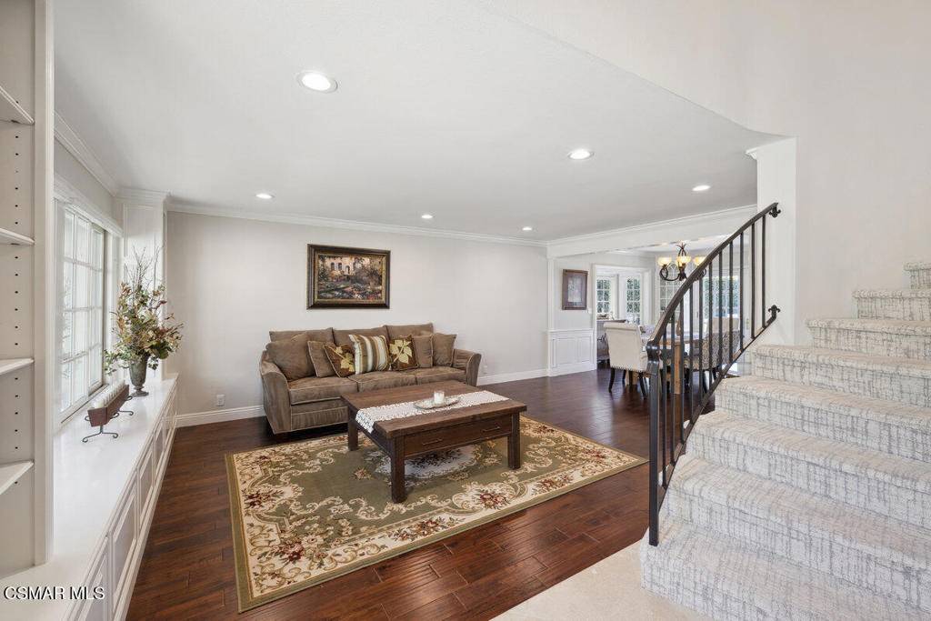 Thousand Oaks, CA 91362,3525 Avenida Montuoso