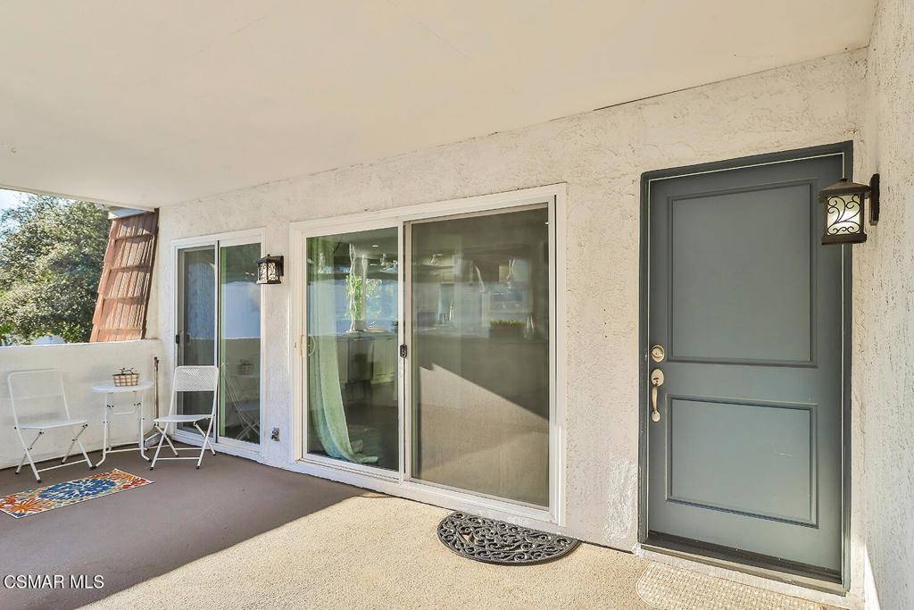 Westlake Village, CA 91361,3702 Summershore LN