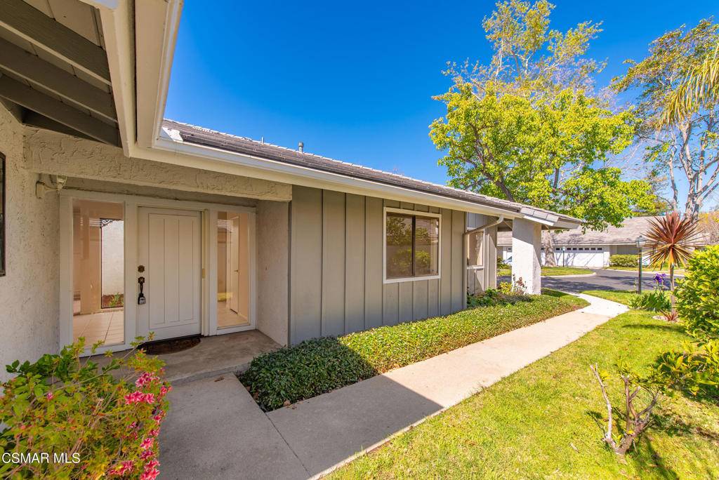 Westlake Village, CA 91361,1242 Center Court DR