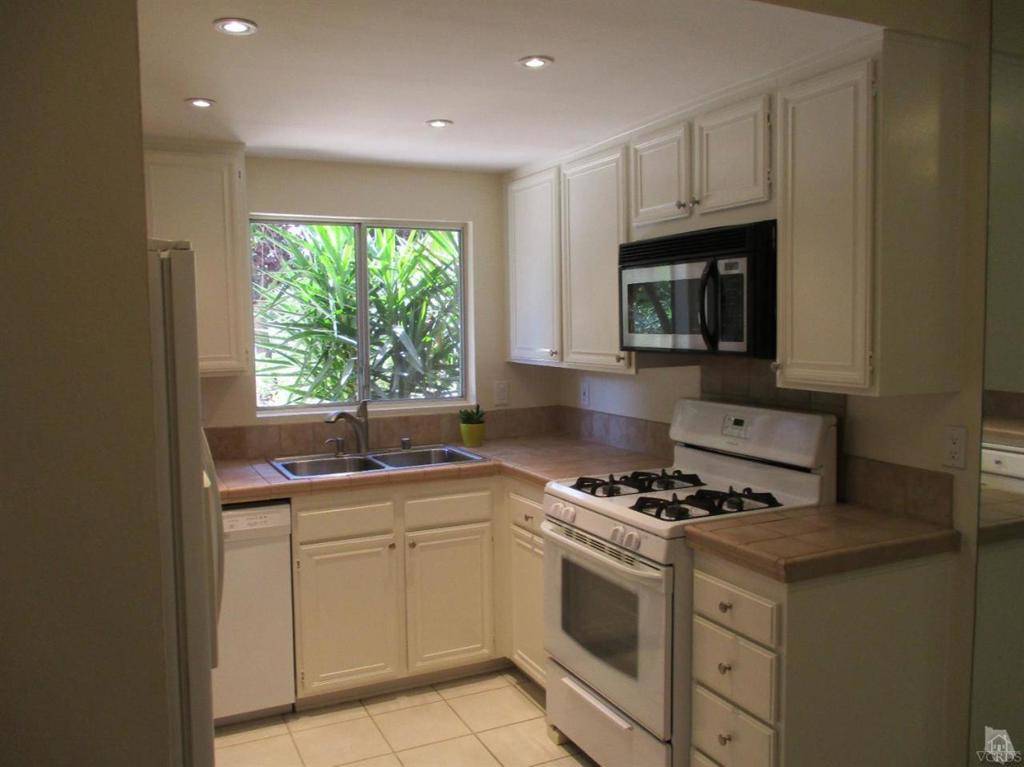 Newbury Park, CA 91320,1281 Alessandro DR