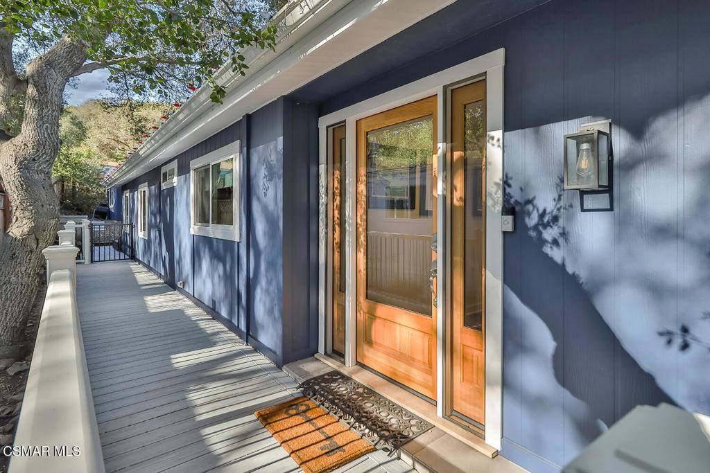 Westlake Village, CA 91361,123 Merry Oak LN