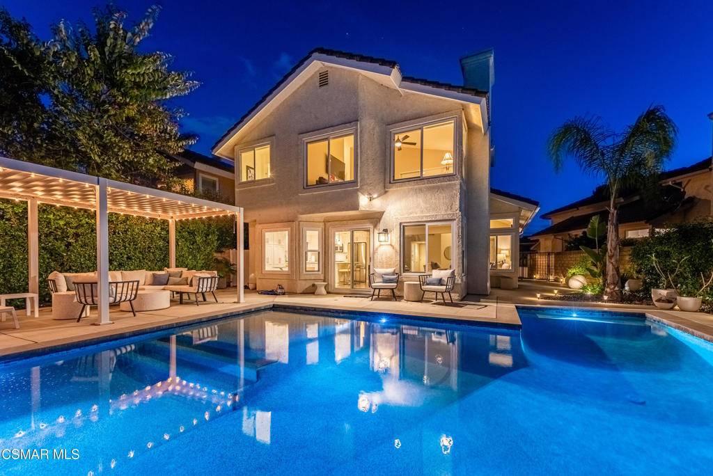 Simi Valley, CA 93065,575 Fairfield RD