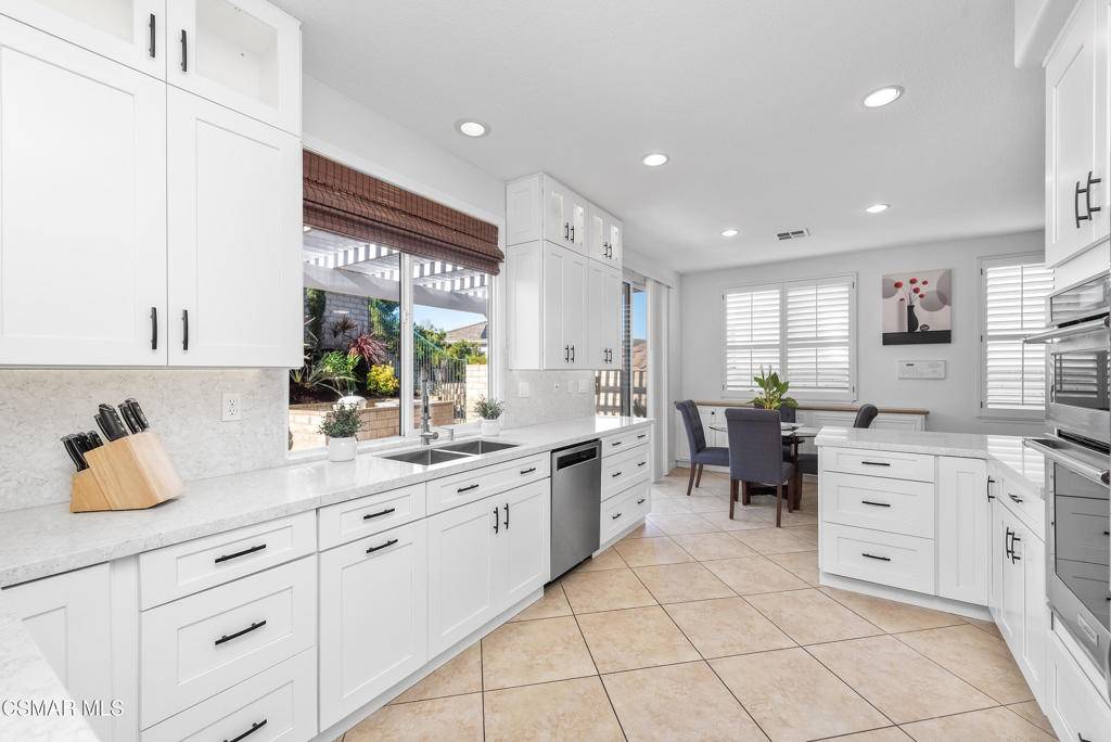 Newbury Park, CA 91320,4438 Camino De Las Estrellas