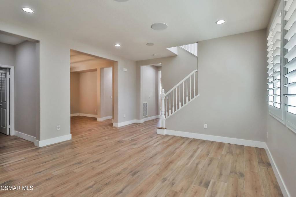 Newbury Park, CA 91320,3807 Dunaway DR