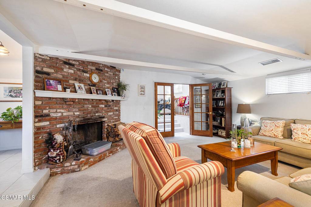 Agoura Hills, CA 91301,5356 Chesebro RD