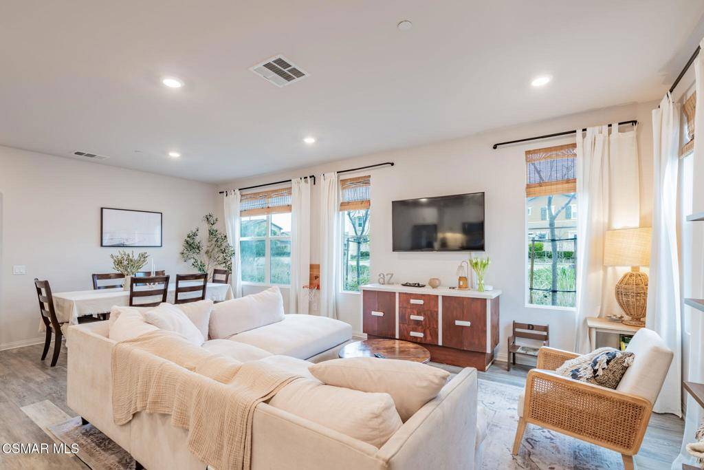 Camarillo, CA 93010,301 Townsite Promenade