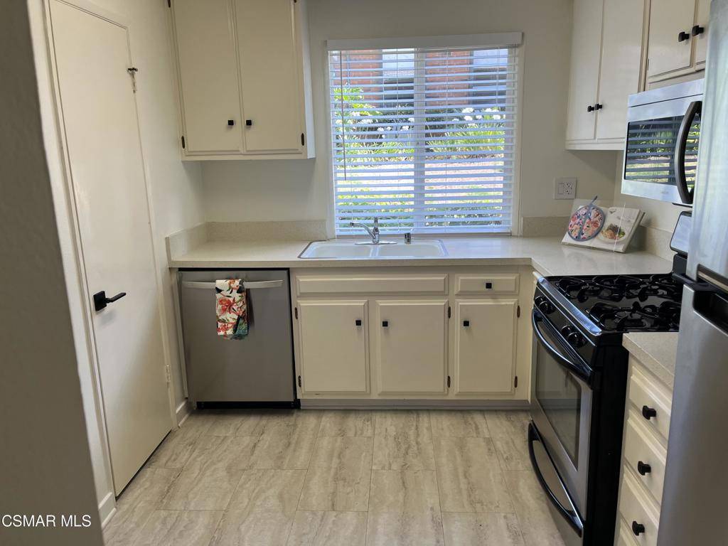 Westlake Village, CA 91361,31535 Lindero Canyon RD #13