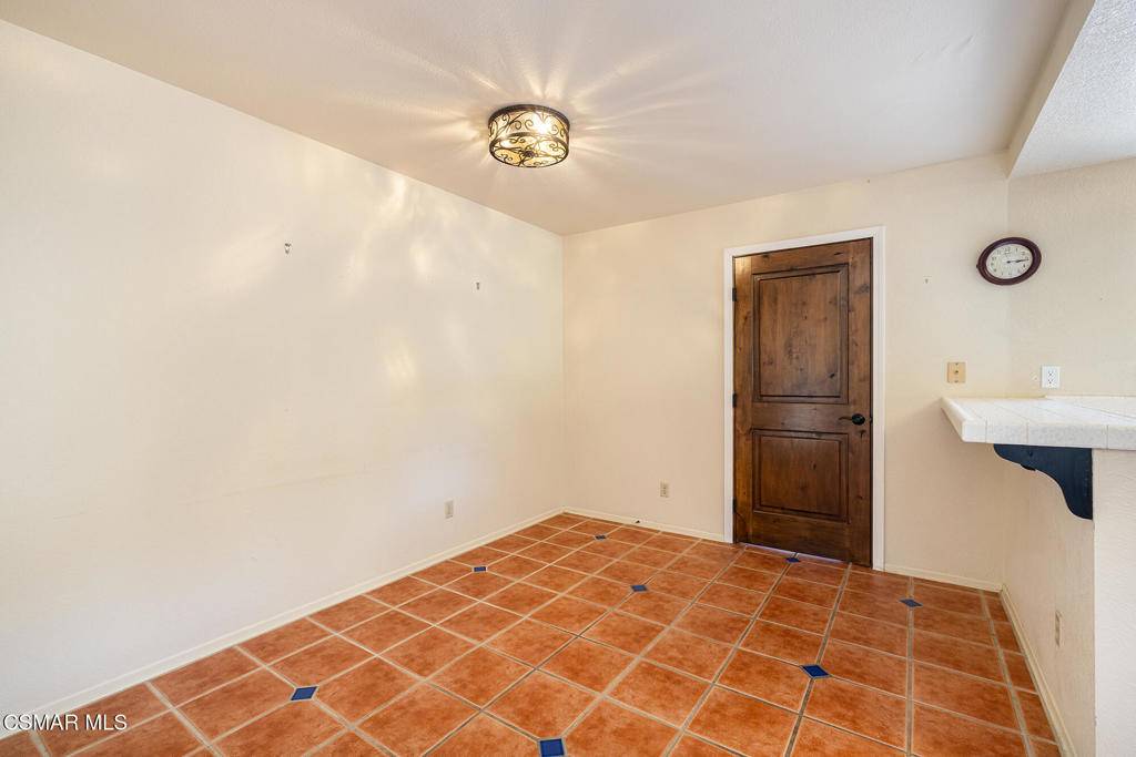 Camarillo, CA 93012,1104 Paquita ST