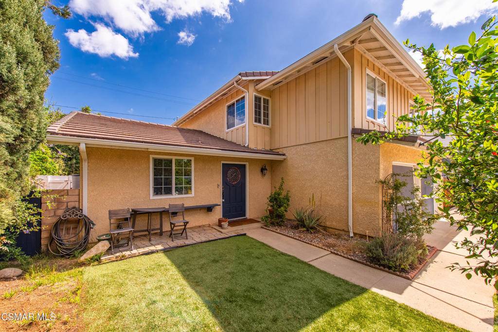 Simi Valley, CA 93065,904 Appleton RD