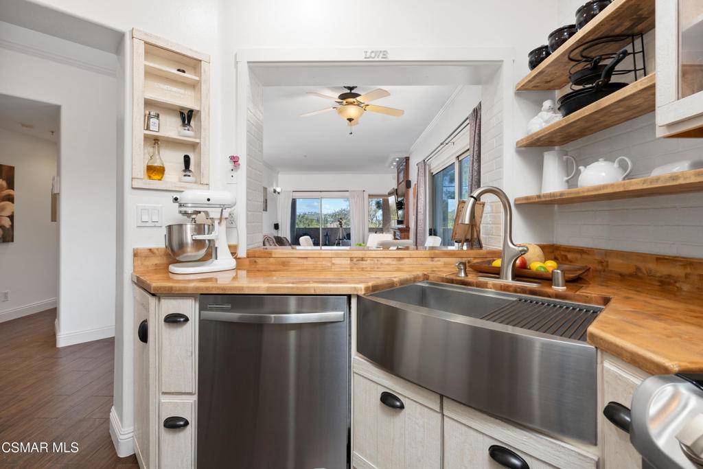 Newbury Park, CA 91320,2716 Borchard RD