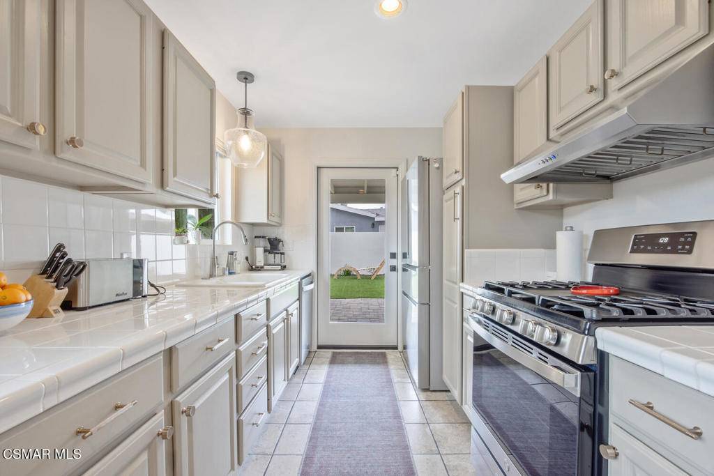 Winnetka, CA 91306,6657 Quartz AVE
