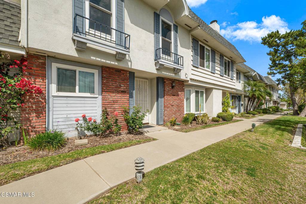 Chatsworth, CA 91311,20711 Lemarsh ST #B