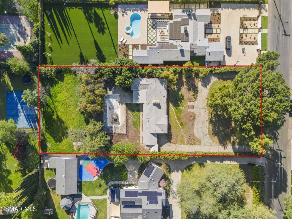 Woodland Hills, CA 91367,23110 Erwin ST