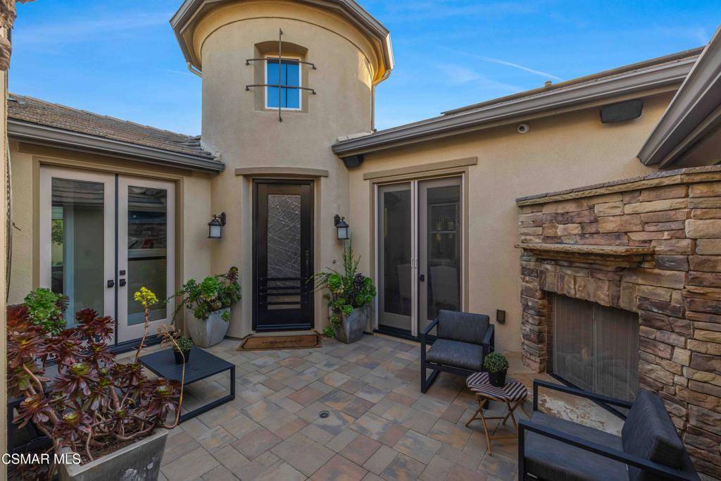 Moorpark, CA 93021,6508 High Country PL