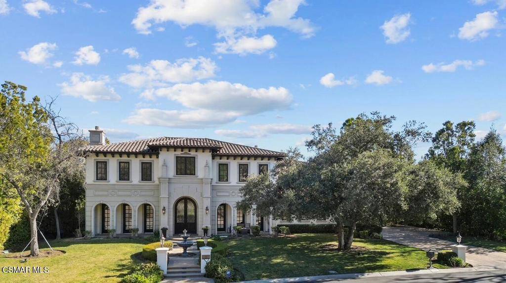 Lake Sherwood, CA 91361,464 Stafford RD