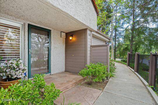 Thousand Oaks, CA 91362,120 Via Colinas