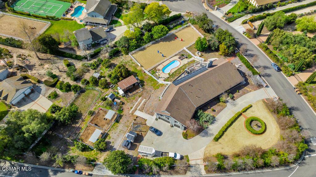Camarillo, CA 93012,2704 Redondo CIR