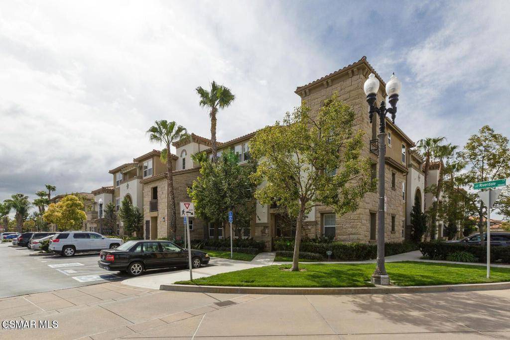 Camarillo, CA 93012,259 Riverdale CT #256