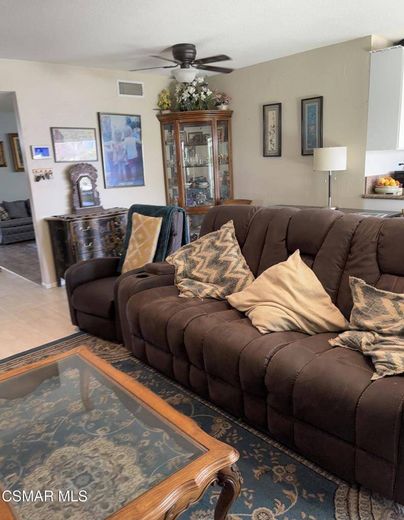 Simi Valley, CA 93065,2046 Stoneman ST