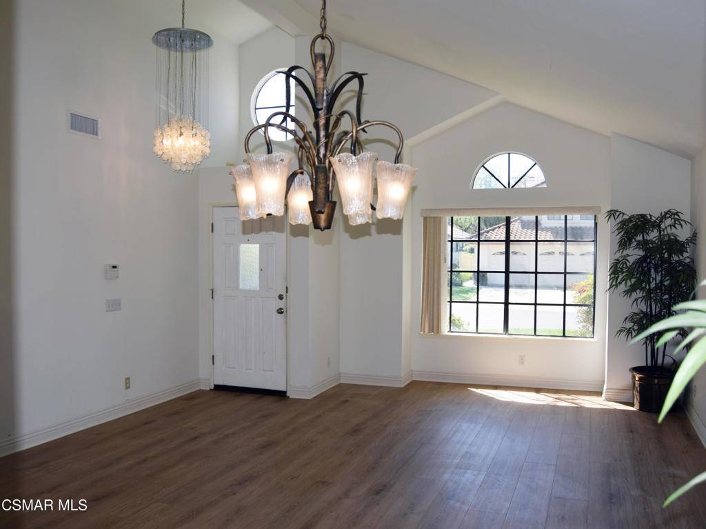 Thousand Oaks, CA 91362,2462 Rikkard DR