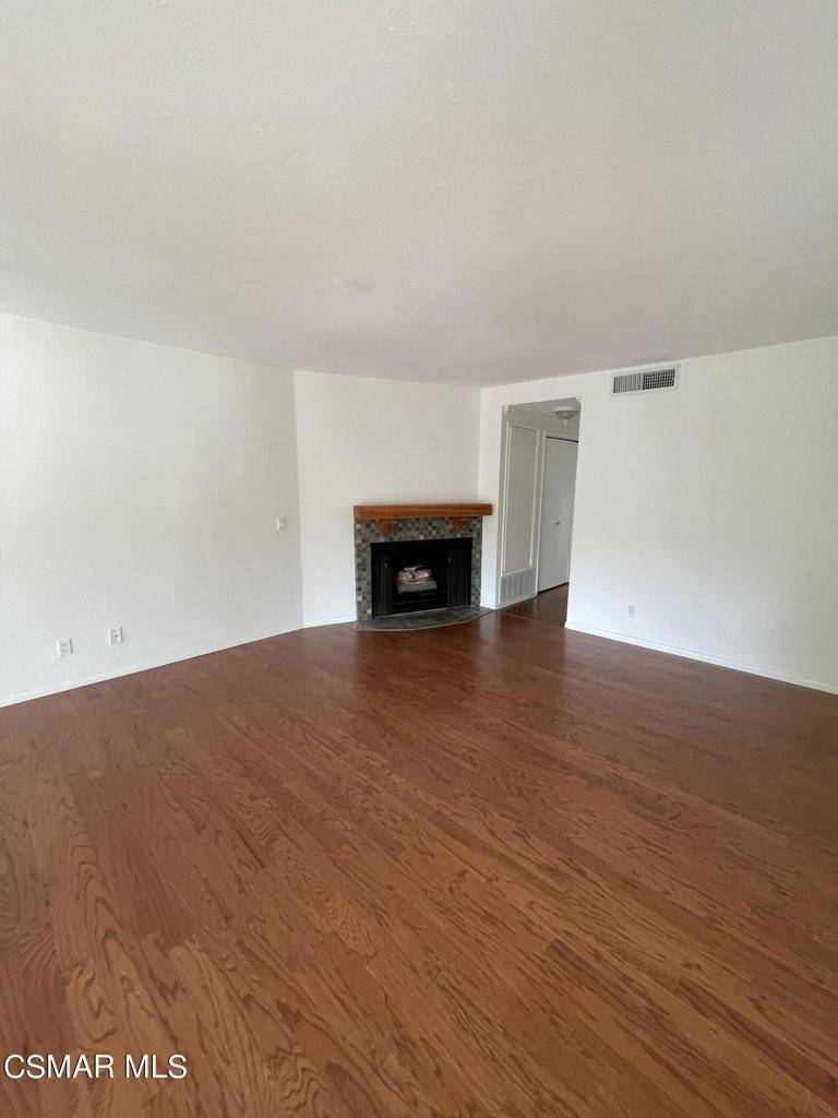 Westlake Village, CA 91361,3619 Summershore LN