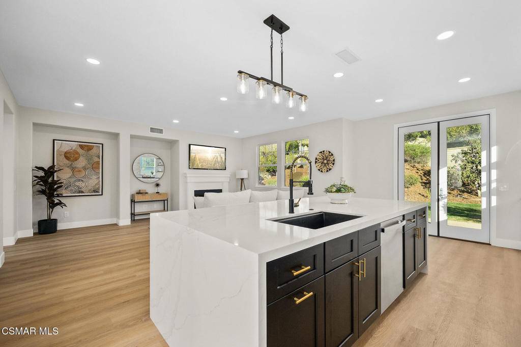 Newbury Park, CA 91320,148 Via Magnolia