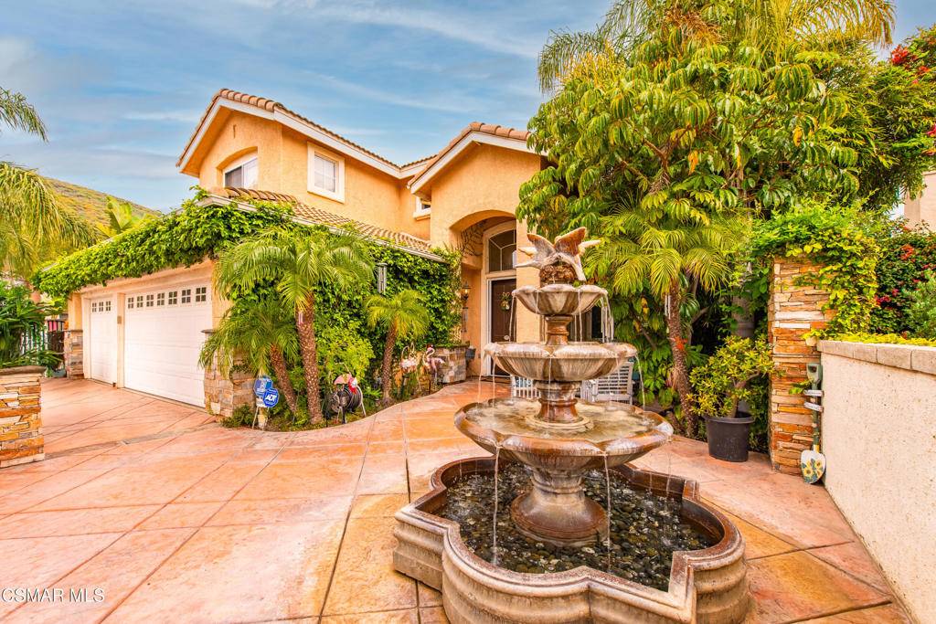 Simi Valley, CA 93065,295 Cliffwood DR