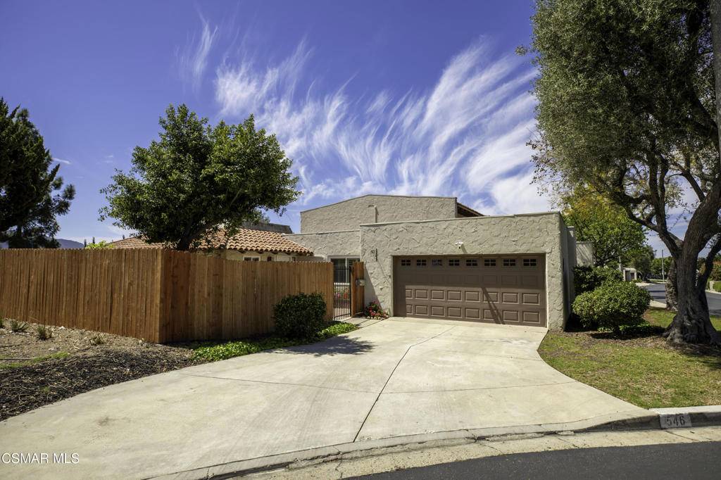 Thousand Oaks, CA 91360,546 Knollview LN