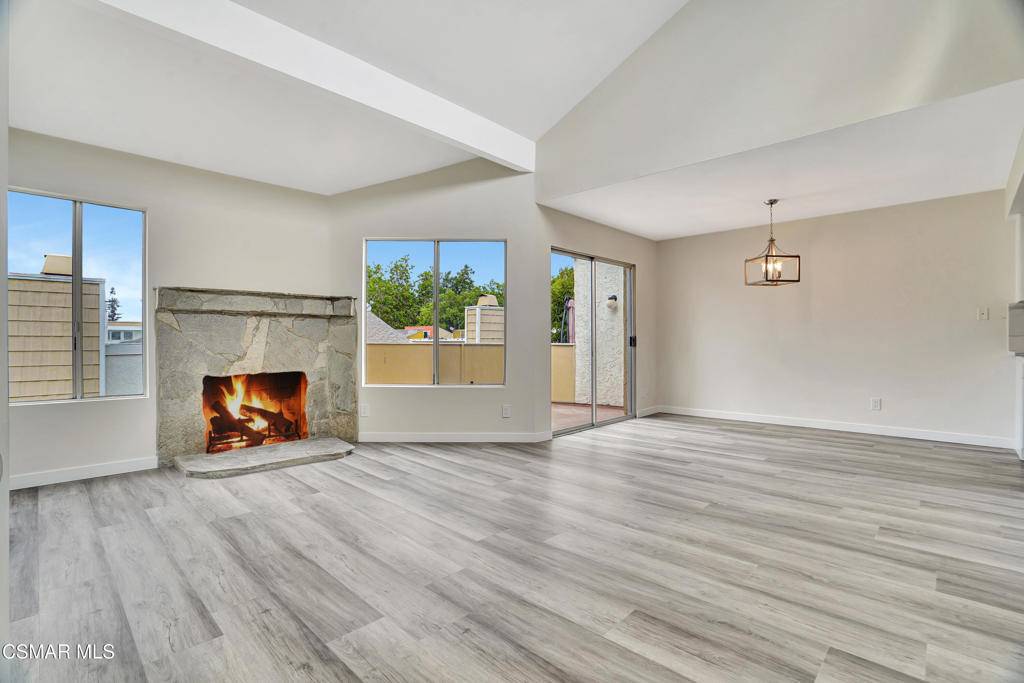 Tarzana, CA 91356,18408 Hatteras ST #32
