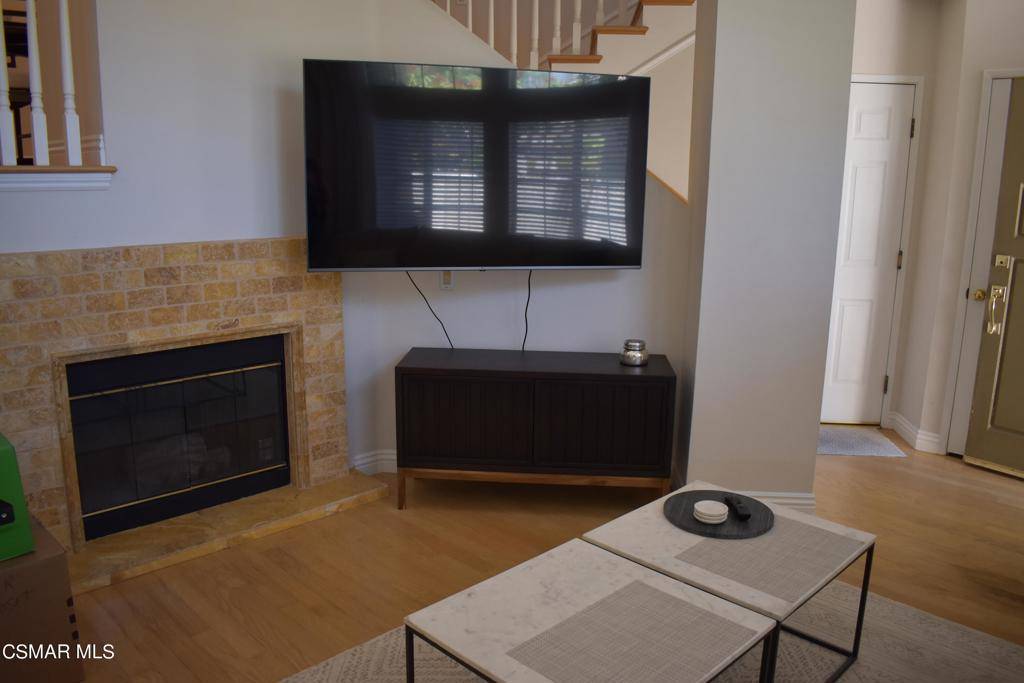 Thousand Oaks, CA 91360,644 Warwick AVE