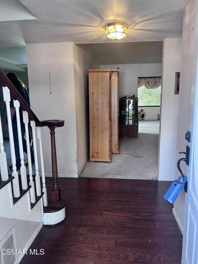 Simi Valley, CA 93065,2160 Abraham ST