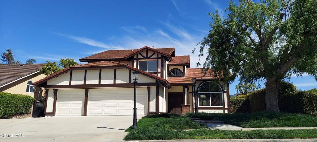 Simi Valley, CA 93065,748 Azure Hills DR
