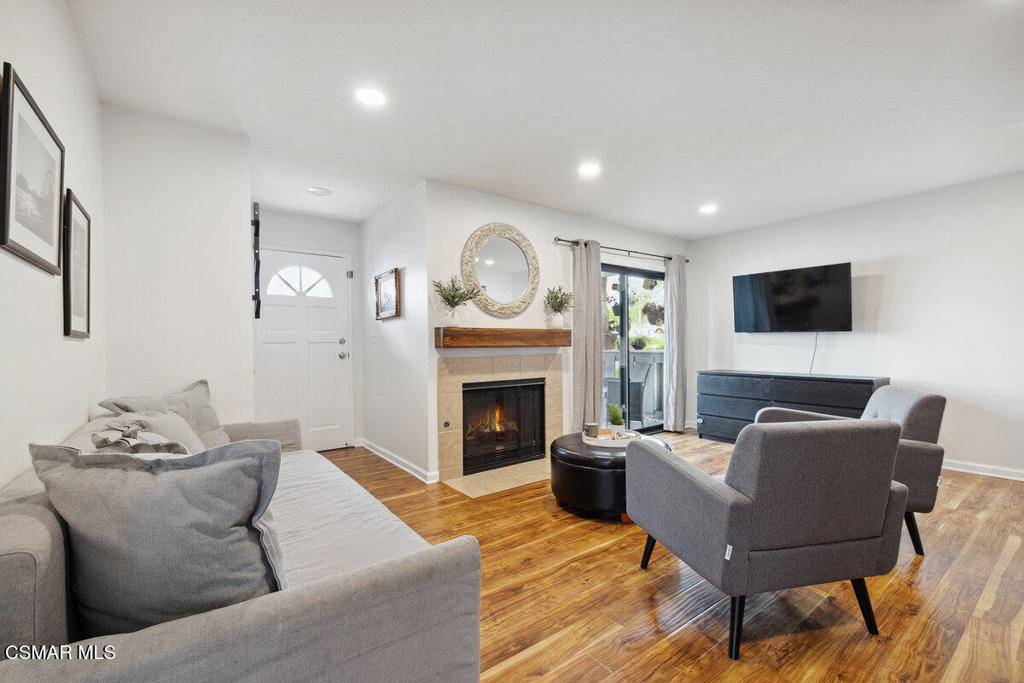 Agoura Hills, CA 91301,29101 Thousand Oaks BLVD #A