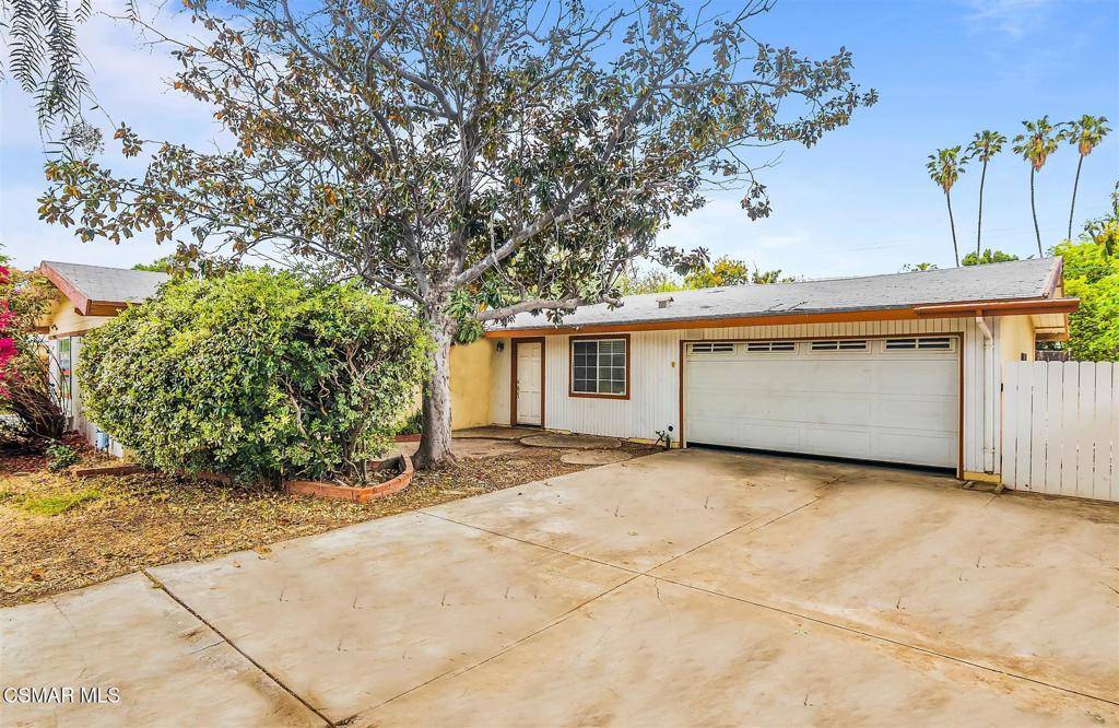 Canoga Park, CA 91303,22241 Wyandotte ST