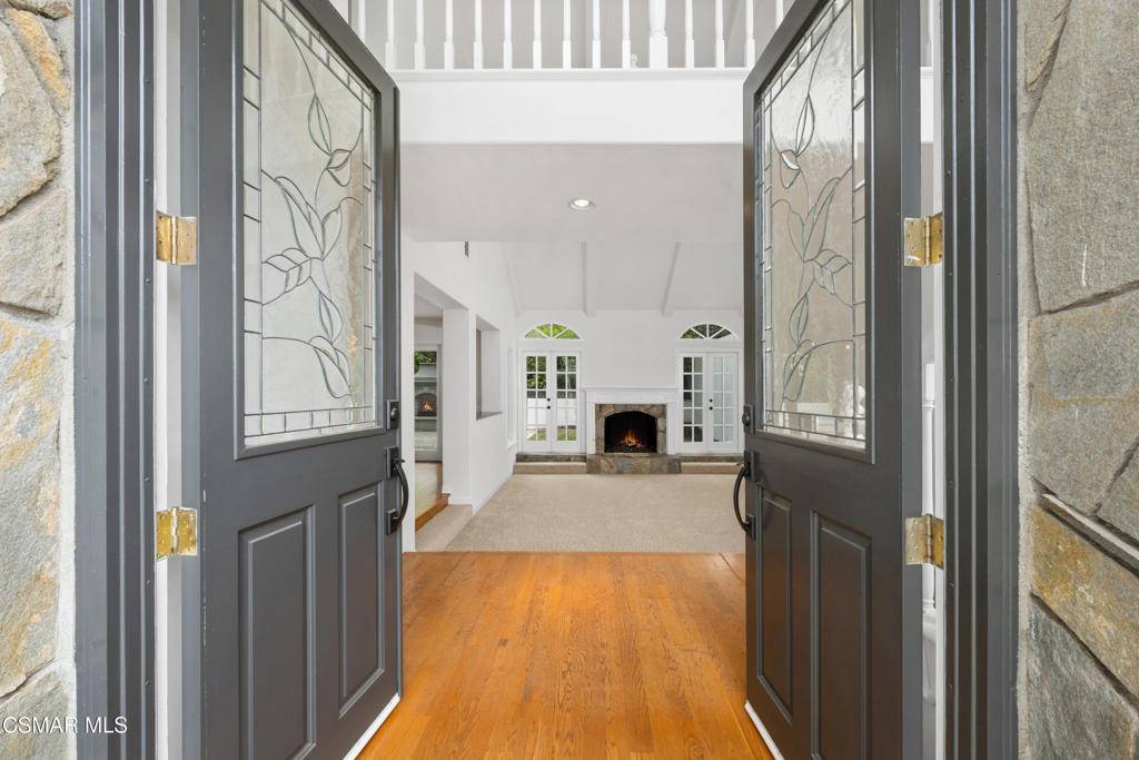Manhattan Beach, CA 90266,6 Village CIR