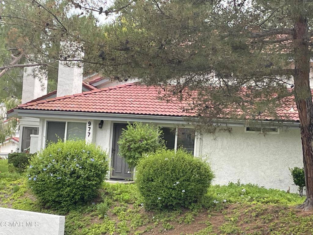 Oak Park, CA 91377,977 Quarterhorse LN