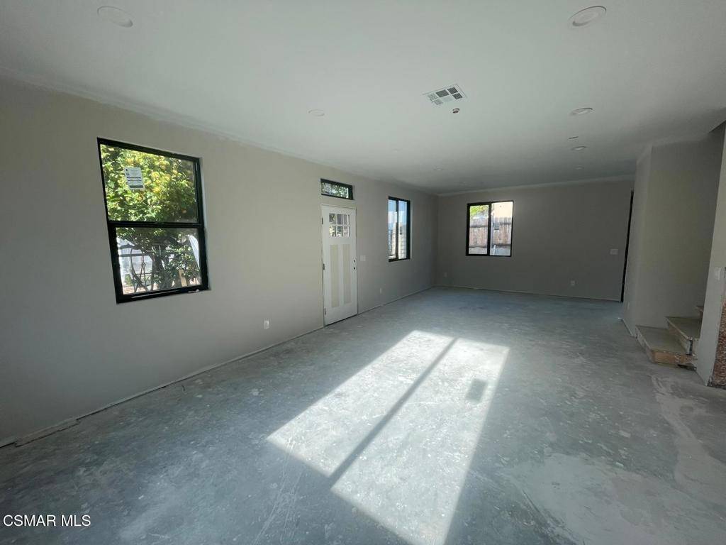Castaic, CA 91384,28722 Lincoln AVE