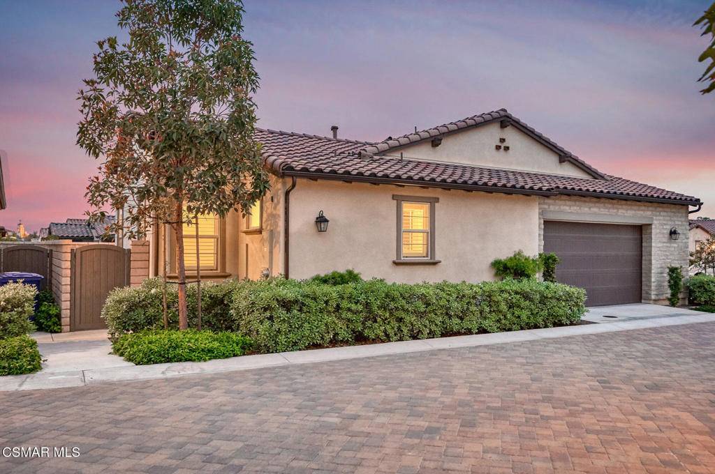 Camarillo, CA 93012,2424 Quartsite DR