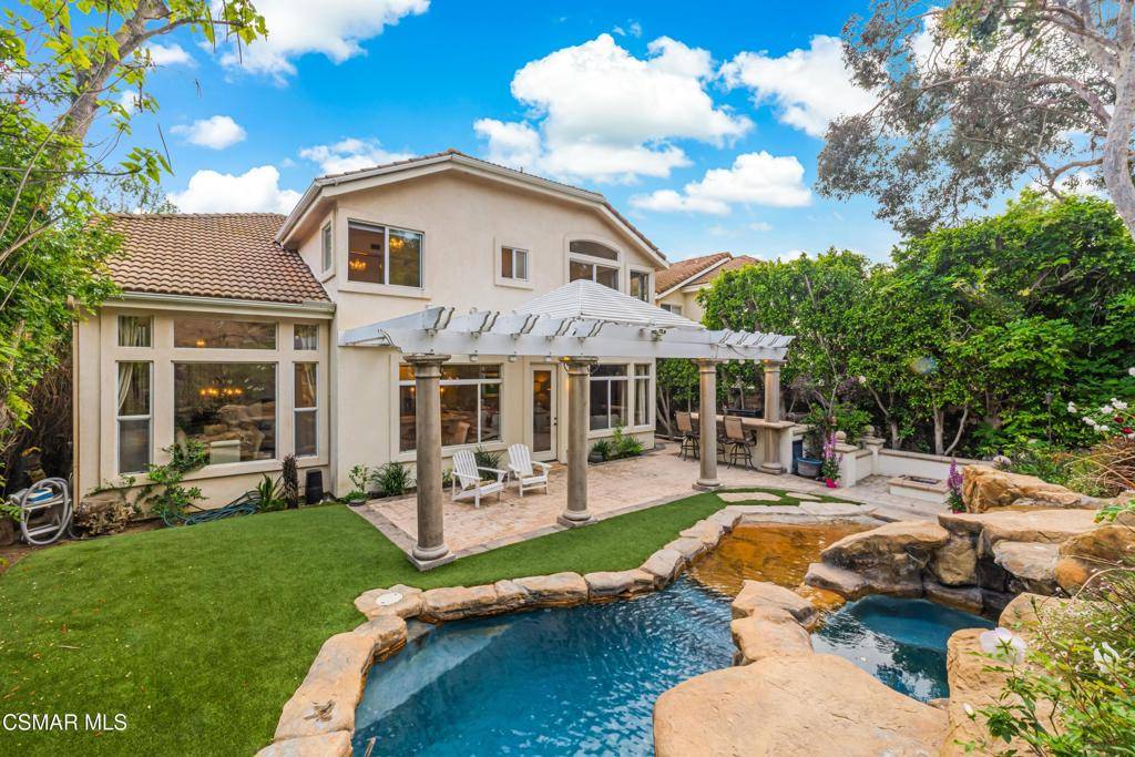 Moorpark, CA 93021,15633 Harte LN