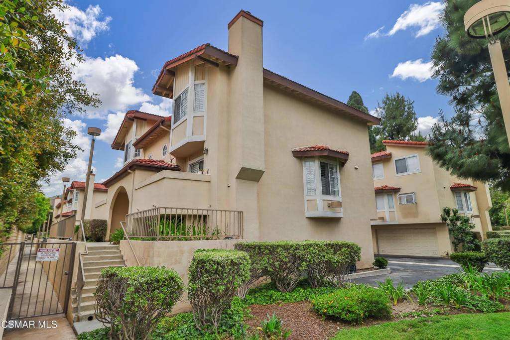 Simi Valley, CA 93063,2711 Stearns ST #4