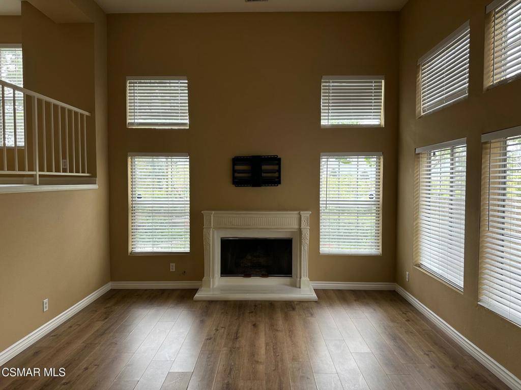Thousand Oaks, CA 91360,630 Warwick AVE