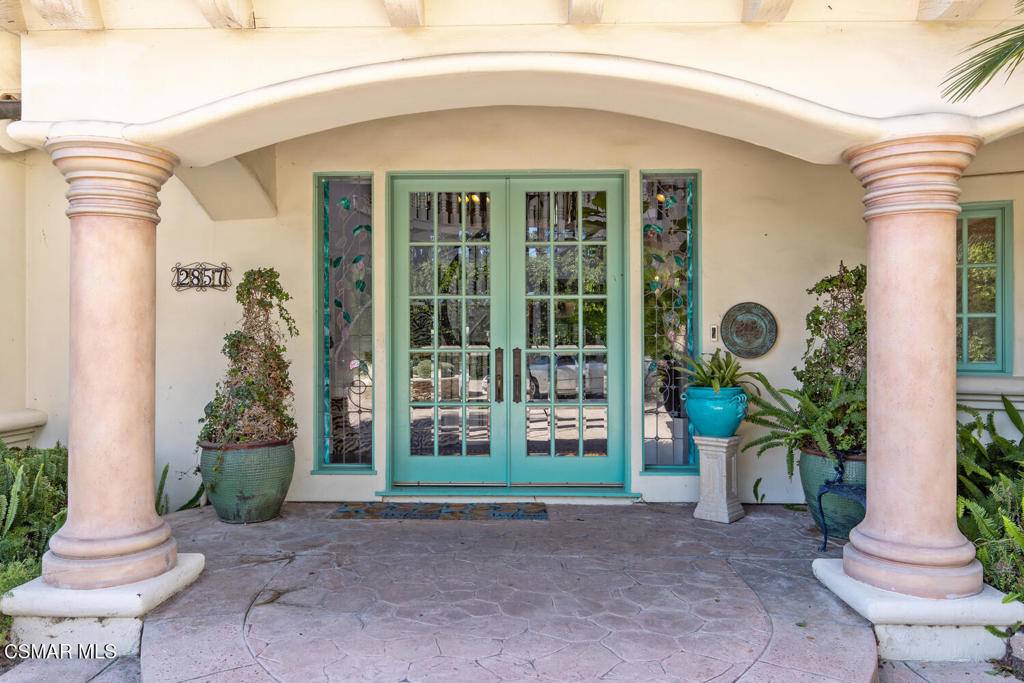 Camarillo, CA 93012,2857 Las Posas CIR
